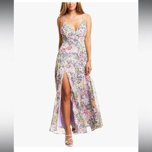 EUC- ASTR the label Women's  Plunging V-Neck Side Slit -Pandora Maxi Dress